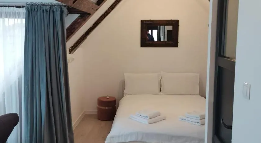 Casa Dorin - Image 1