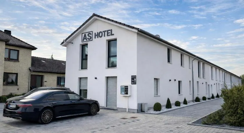 AS-Hotel NOM - Image 1