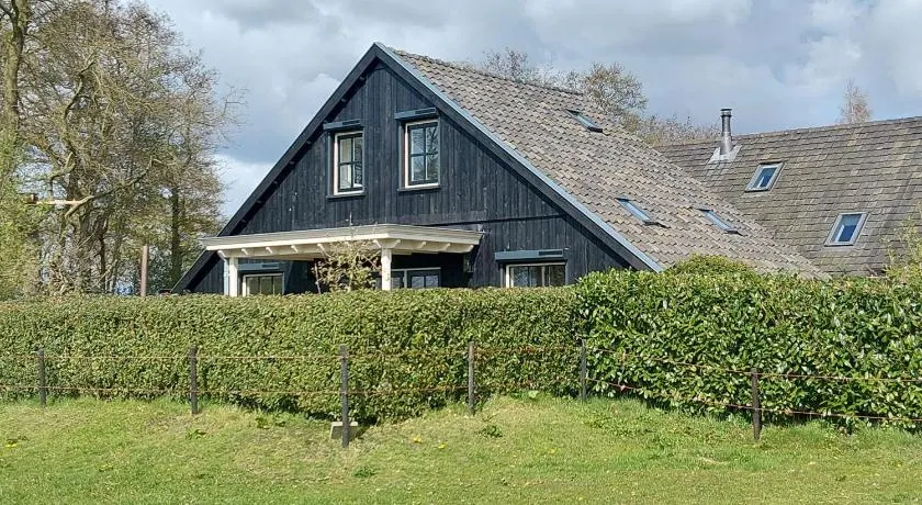 Ruime Vakantiewoning - Hoeve Niets meer - met eigen privé terras en tuin - Image 1
