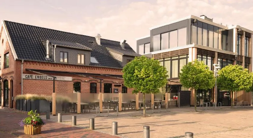 Hotel Engels - Image 1