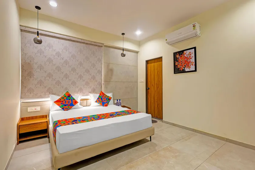 FabHotel Elixir Inn - Image 1