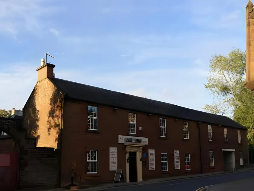 The Fairburn Hotel - Image 1