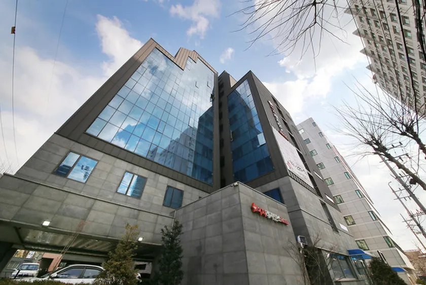 Suwon Easy Residence Hotel - Image 1