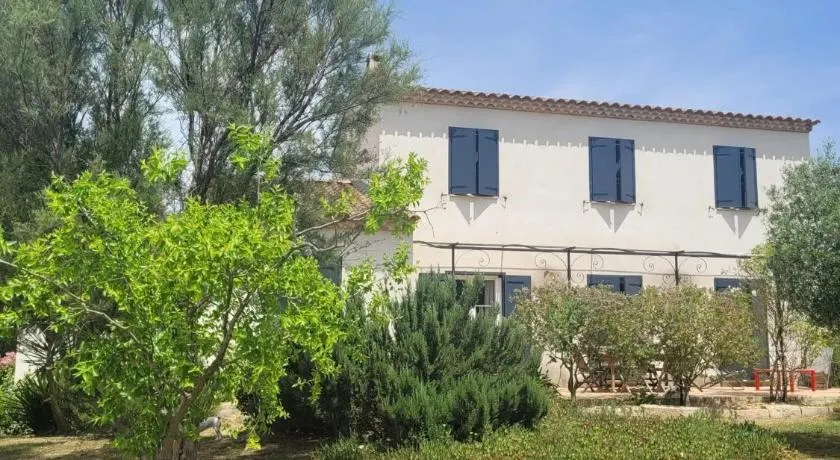 Gradevole villa totalmente attrezzata con giardino, barbecue e terrazza | Vista sul giardino - Image 1
