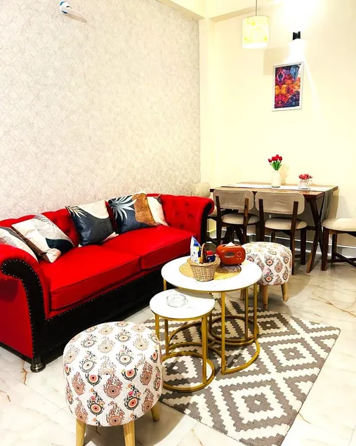 Beau Monde Royal– Elegant 3BHK with WiFi & Kitchen - Image 1