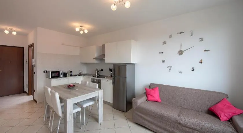 Be Lake Apartment - Image 1
