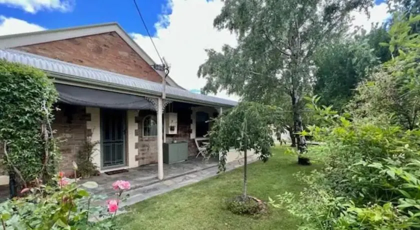 Copper Mine Cottage - Image 1