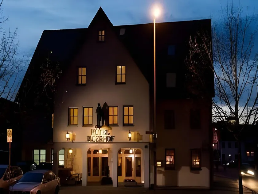 Hotel Restaurant Jägerhof - Image 1