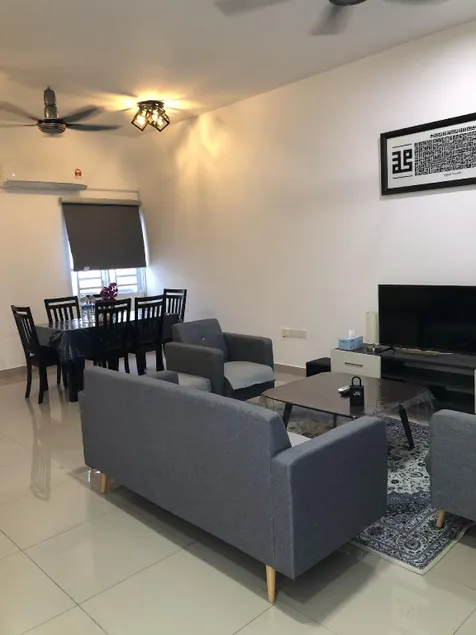 E'laina Vista Homestay, Bandar Universiti Pagoh - Image 1