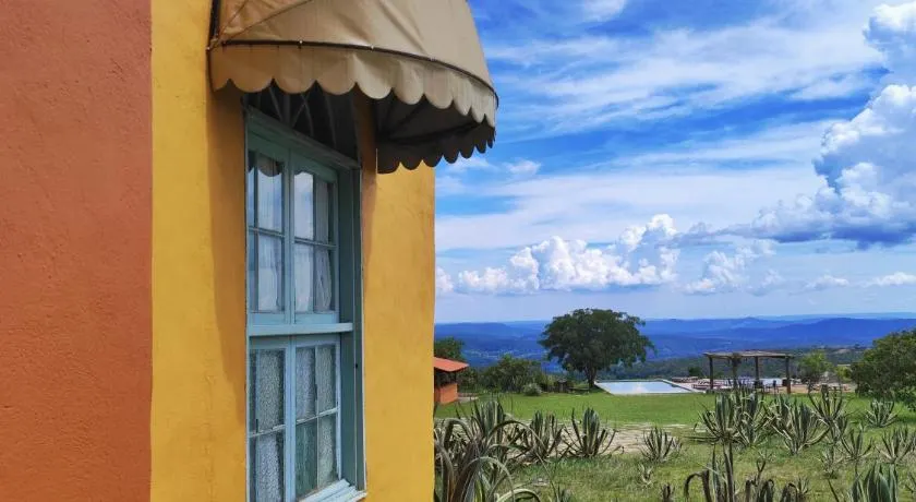 Villa dos Pireneus - Image 1