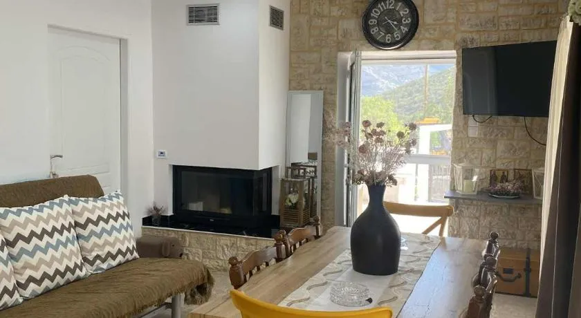 M&C House - Image 1