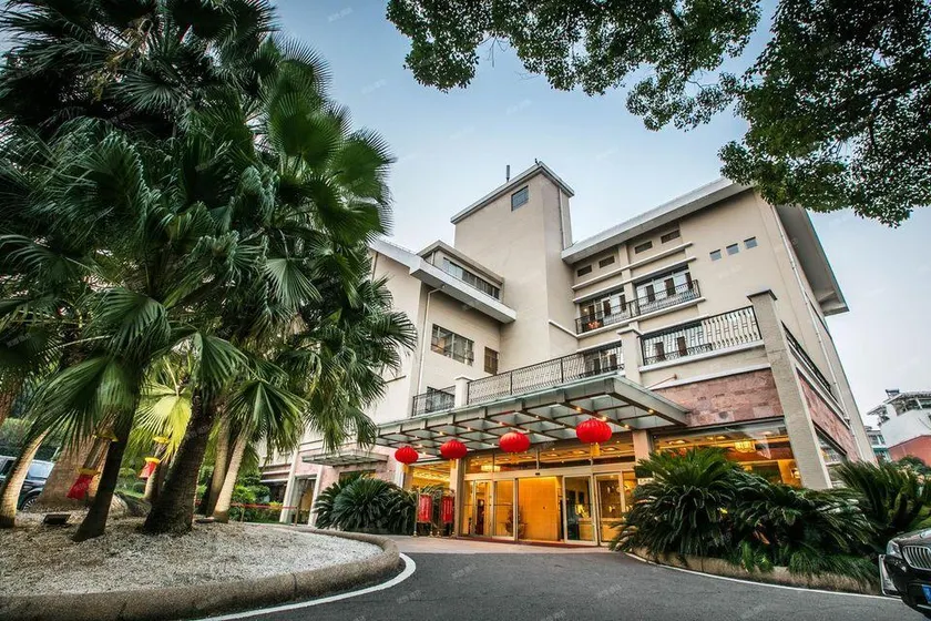 Guobin Garden Hotel - Image 1