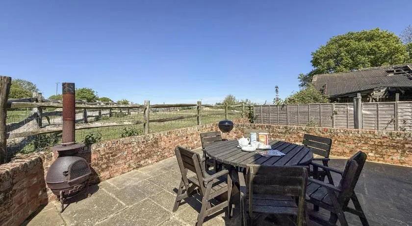3 Bed in Tenterden oc-p36303 - Image 1