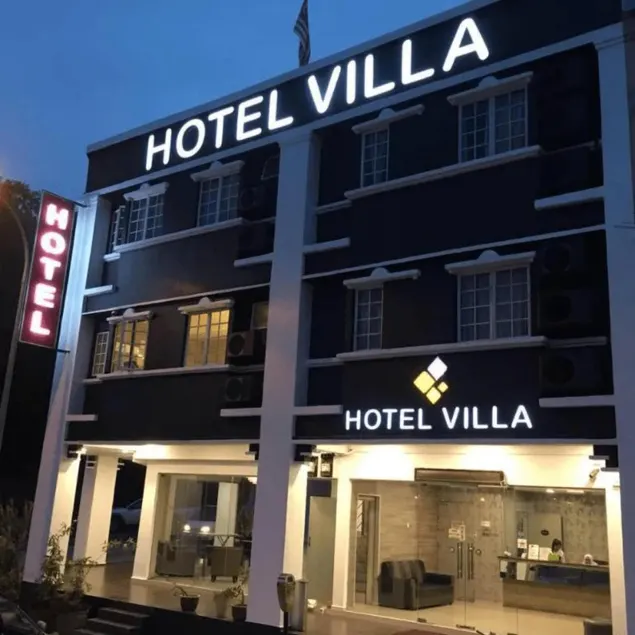 Hotel Villa - Image 1