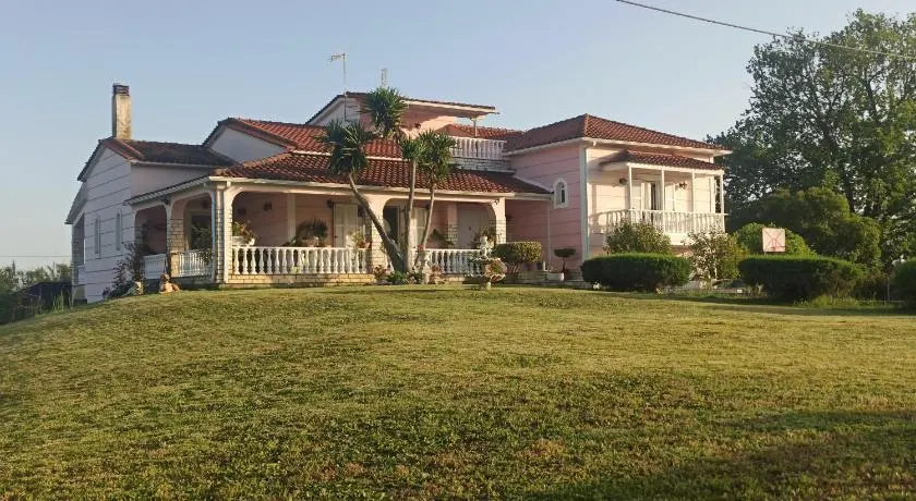 Villa Aphrodite - Image 1