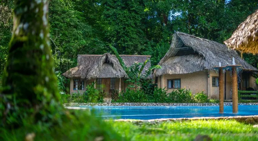 Hotel Maya Bell - Image 1
