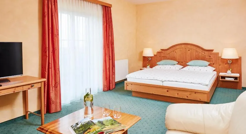 Hotel Garni Schöne Aussichten - Image 1
