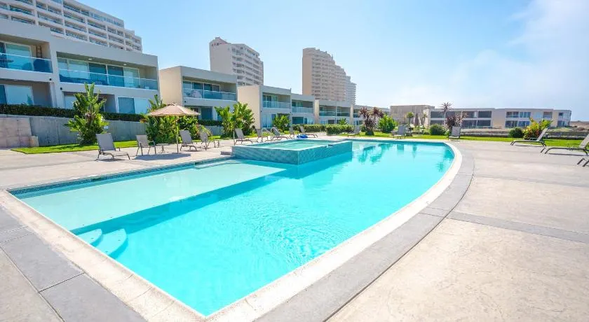Rosarito Jr Penthouse at La Jolla Excellence - Image 1