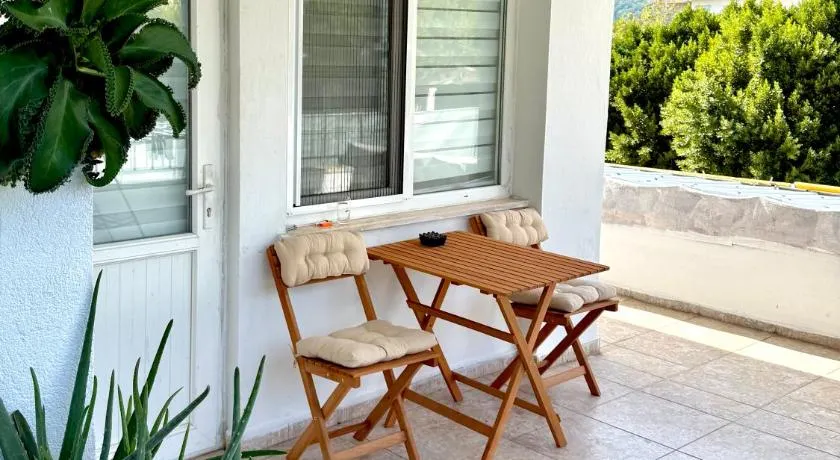 Eda Sultan Guesthouse Studios - 5 Min Walk to Göynük Beach - Image 1