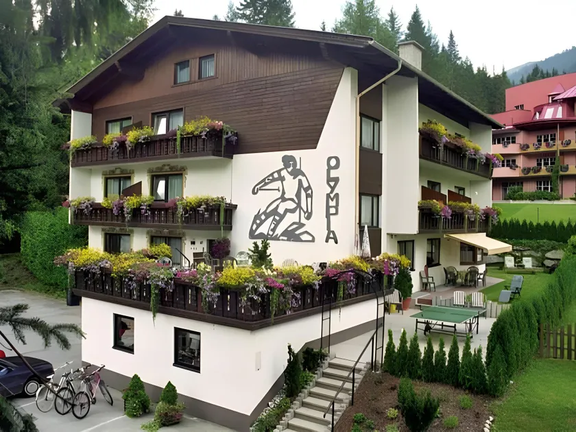 OLYMPIA Privathotel Garni - Image 1