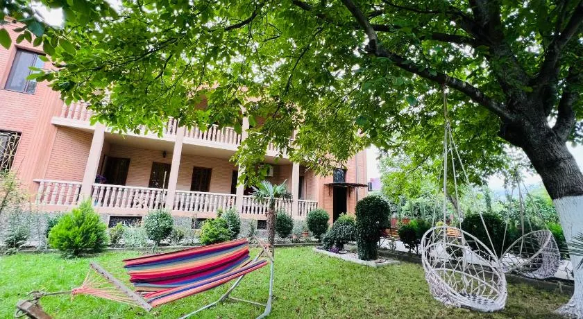 Medea Guest House - Image 1