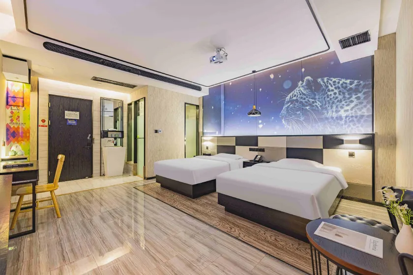 Duogaotao and Taro Hotel (Ningbo Fenghua Yintai City Branch) - Image 1