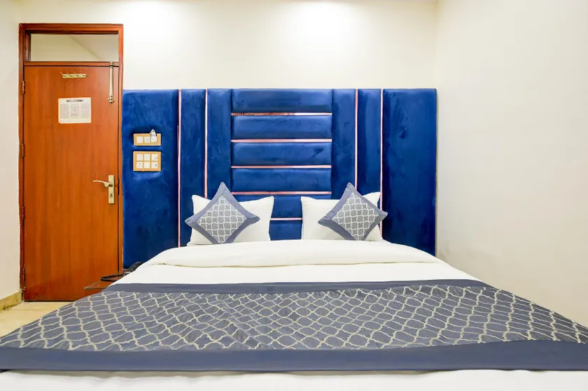 Hotel Prem Deluxe - Near New Delhi Railway Station - Image 1