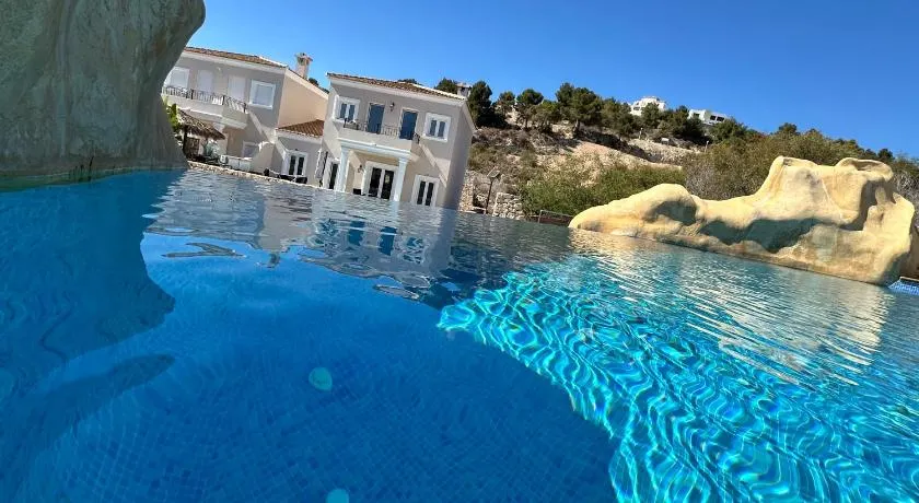 Cala-Azul y Jacuzzi - Image 1