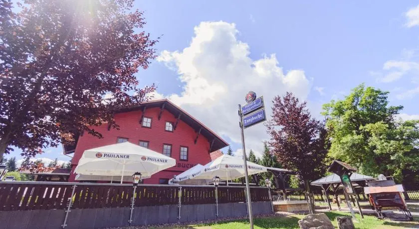 Hotel und Berggasthof Tanzbuche - Image 1