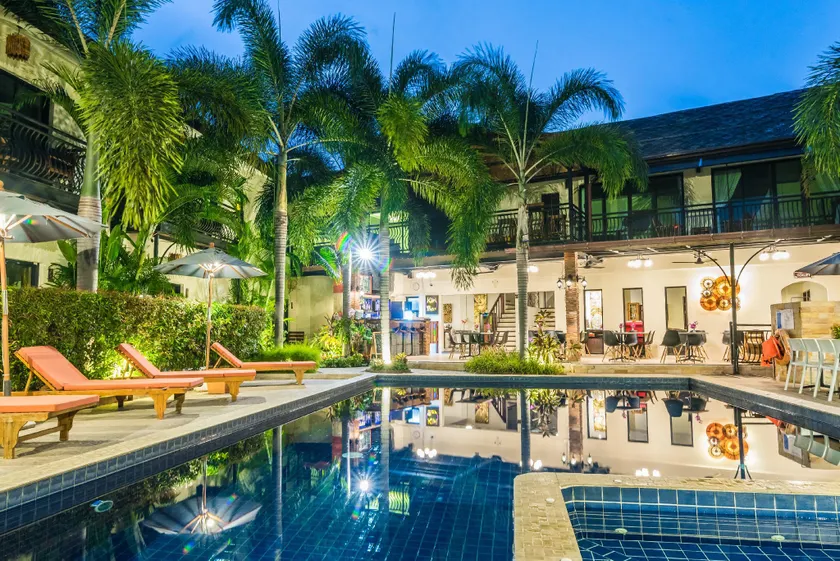Pa Prai Villas and Suites Resort - Image 1