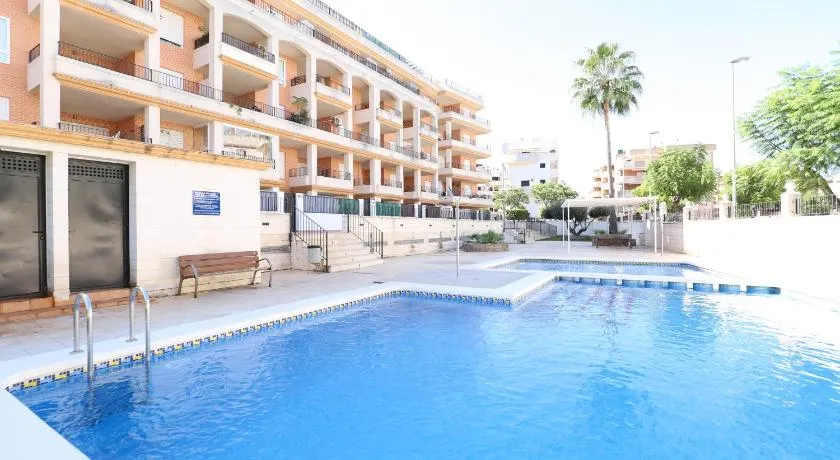 Tu refugio en Canet, piscina, parking y playa - Image 1