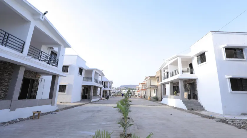 VILLAS DE RESORT - Image 1