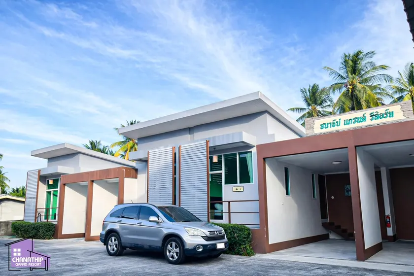 Chanatip Grand Resort - Image 1
