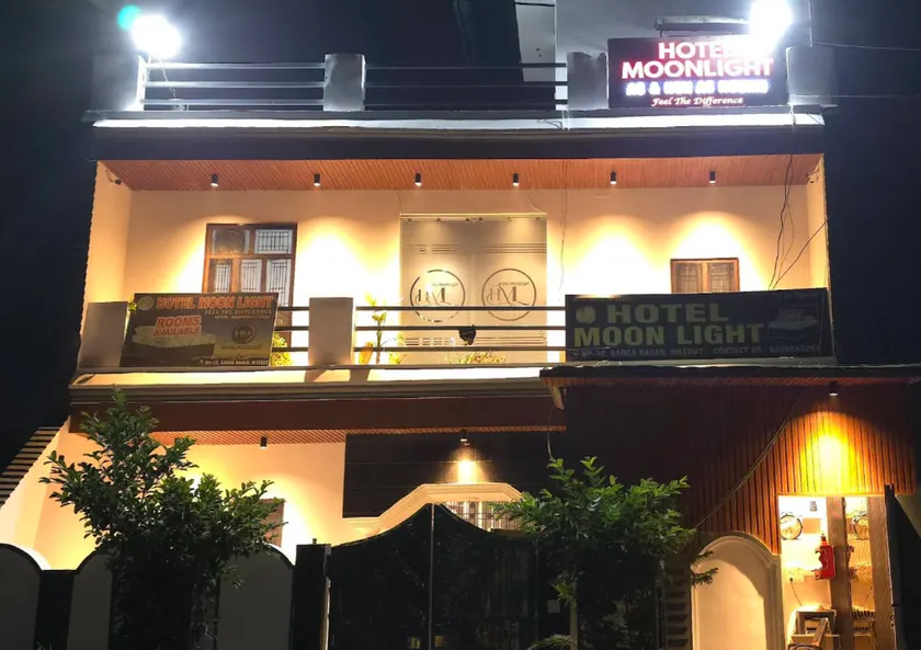 Hotel Moonlight Meerut - Image 1