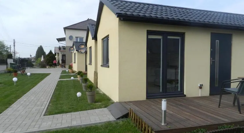 Dobranocka - pokoje i całoroczne domki blisko Energylandii - Image 1