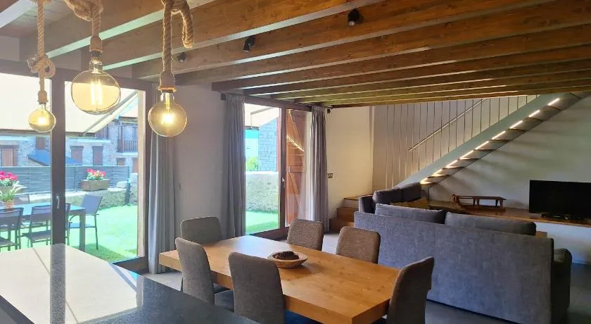 Apartament "El Castell" Casa Rural Cal Rialla - Image 1
