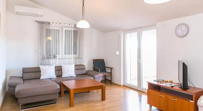 Ferienwohnung-Kemperle-Kroatien-Medulin-2 - Image 1