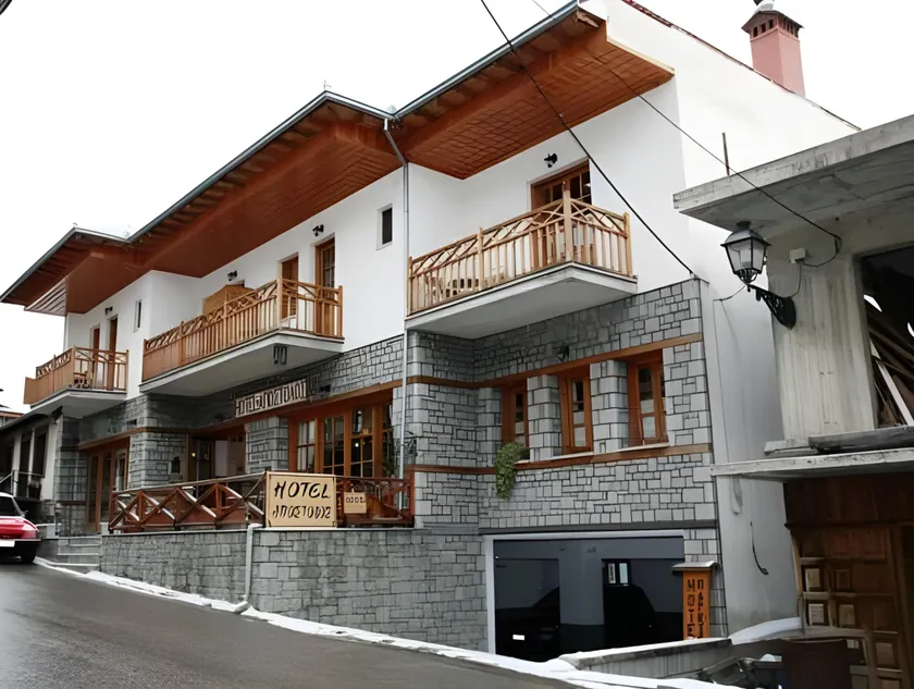 Apostolos Hotel - Image 1