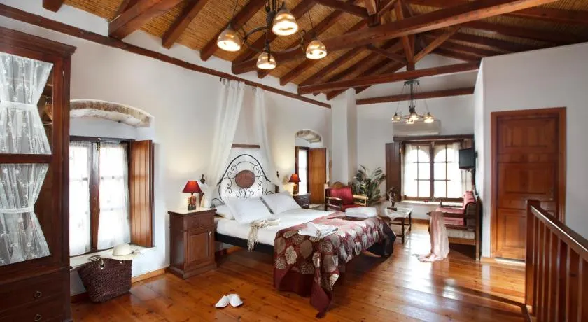 Pietra Suite - Image 1