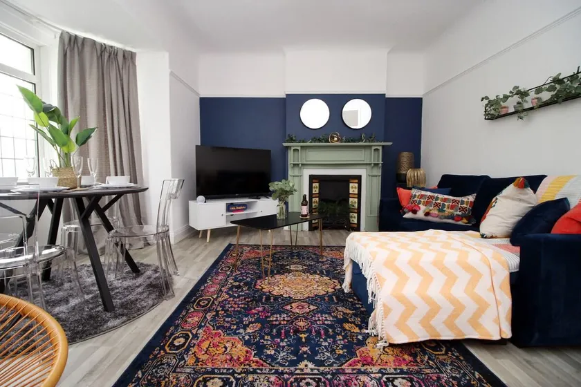 Albany House by Tŷ SA - Image 1