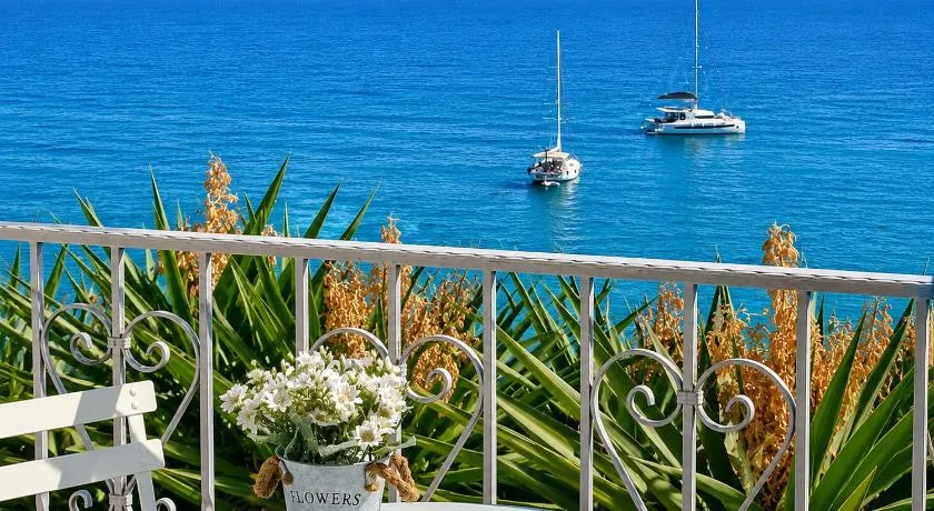 Kalimera Aegina - Image 1