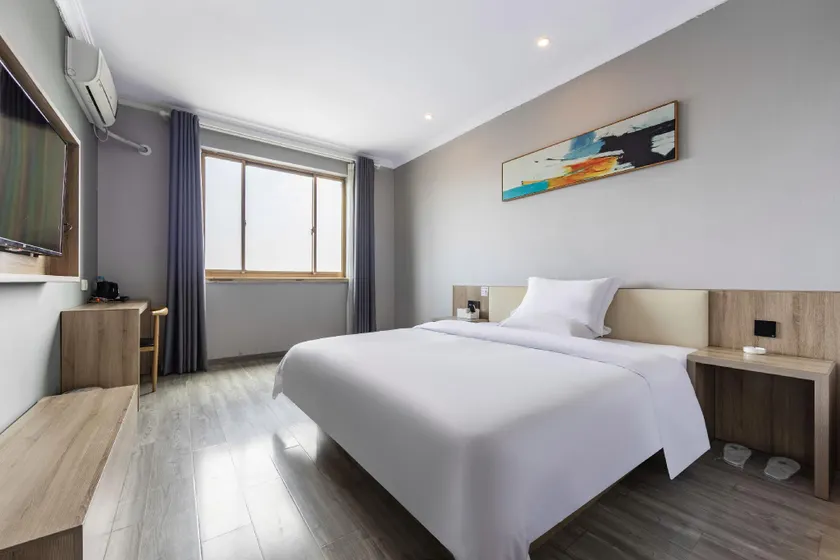 Xin Cheng Hotel (Shanghai Bay University Town Branch) - Image 1