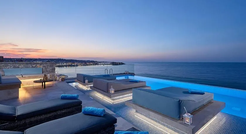 Seafront Apartments by Myseasight - Image 1
