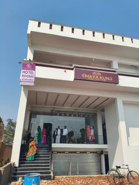 Hotel Shree Mayakunj - Image 1