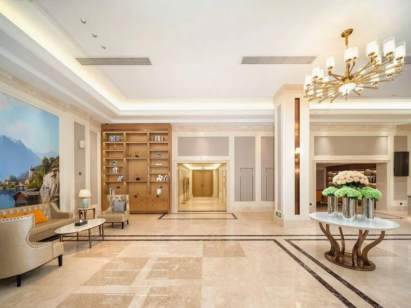 Vienna Hotel (Jiangshan Zhuangyuanli) - Image 1