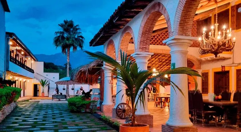 Hotel Santa Barbara Colonial - Santa Fe de Antioquia - Image 1