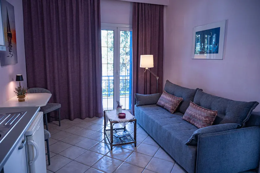 Cretan Dawn Apartment Amoudara Heraklion Crera - No4 - Image 1