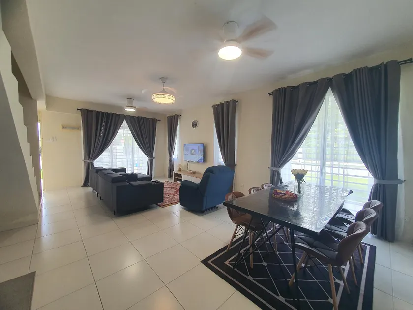 Teratak Teratai Homestay- Corner - Image 1