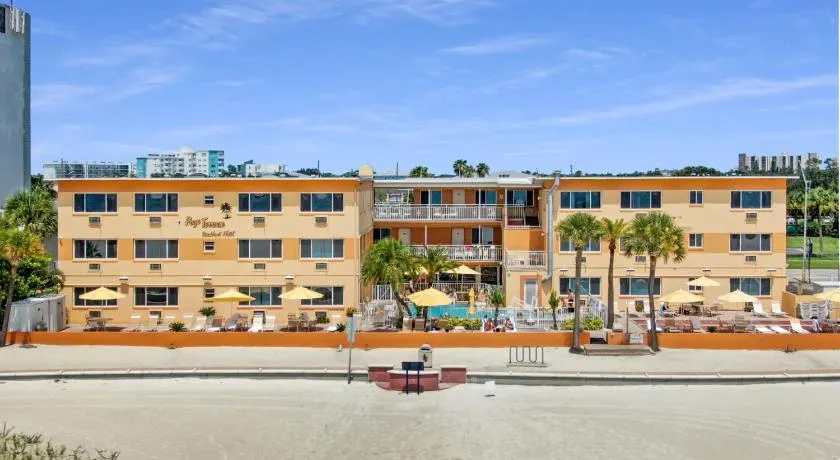 Page Terrace Beachfront Hotel - Image 1