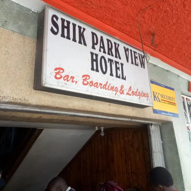Shik Park View Hotel - Image 1
